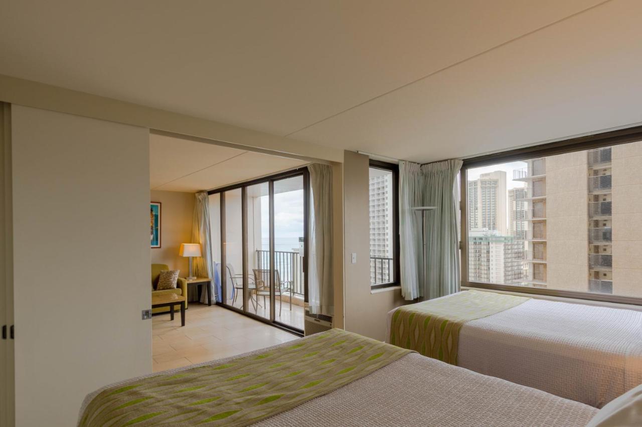 Deluxe Studio Near Waikiki Beach - Free Parking & Outdoor Pool Apartamento *